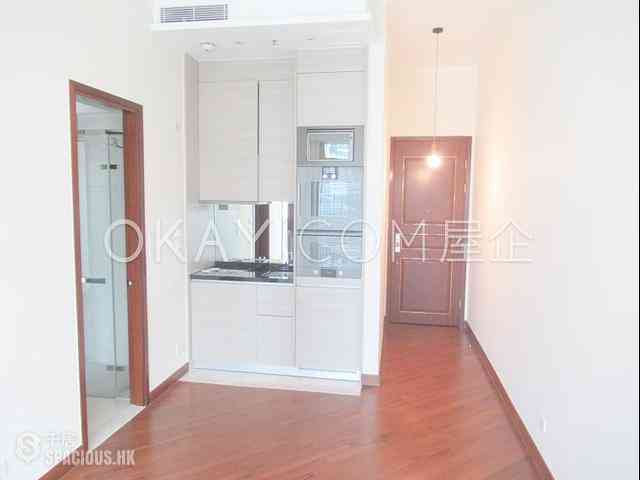 Wan Chai - The Avenue Phase 2 03