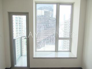 Wan Chai - The Avenue Phase 2 04