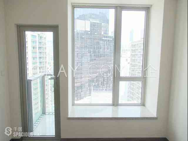 Wan Chai - The Avenue Phase 2 04