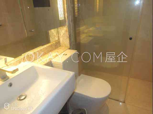 Wan Chai - The Avenue Phase 2 06