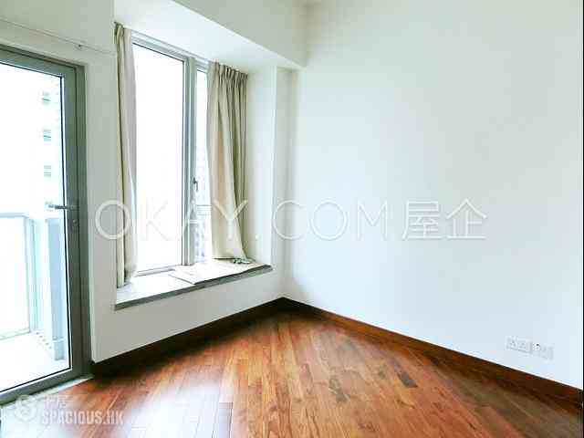 Wan Chai - The Avenue Phase 2 Block 2 03