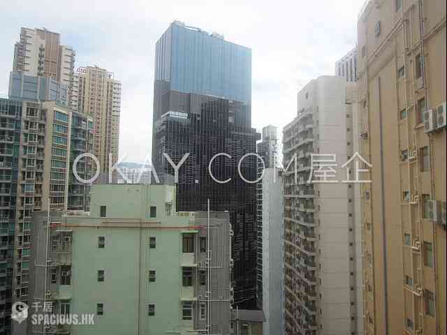 Wan Chai - The Avenue Phase 2 08