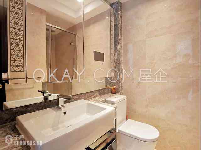 Wan Chai - The Avenue Phase 2 05