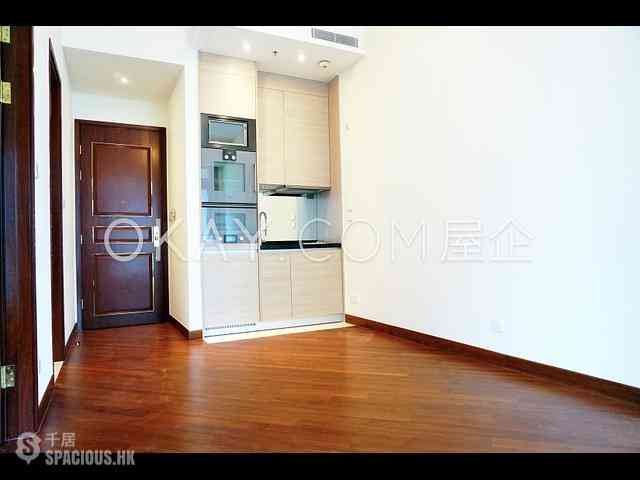 Wan Chai - The Avenue Phase 2 02
