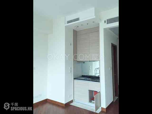 Wan Chai - The Avenue Phase 2 Block 2 04