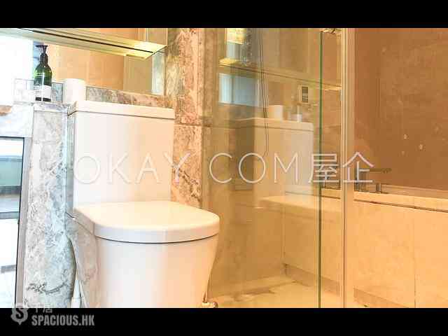 Wan Chai - The Avenue Phase 2 11