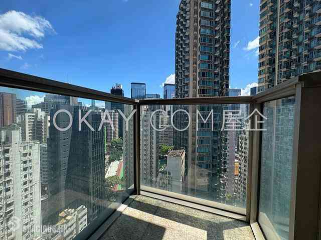 Wan Chai - The Avenue Phase 2 Block 2 01