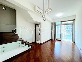Wan Chai - The Avenue Phase 2 Block 2 02
