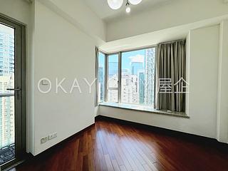 Wan Chai - The Avenue Phase 2 Block 2 09