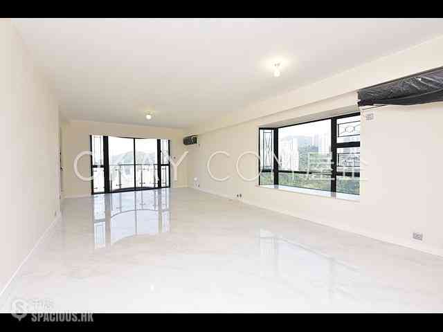 Happy Valley - Beverly Hill 02