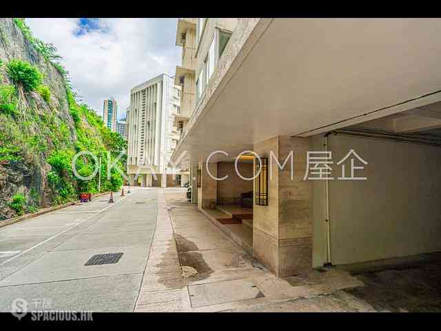 Repulse Bay - Repulse Bay Mansions Block A 18
