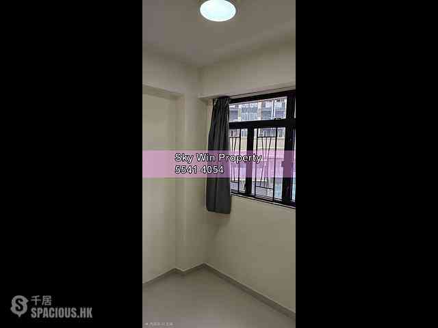 Prince Edward - Tung Shing Building 03
