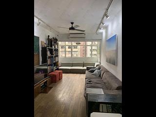 Mid Levels West - Hing Wah Mansions 02