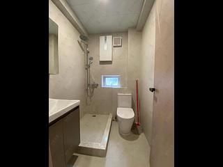 Sai Ying Pun - 1E, High Street 12
