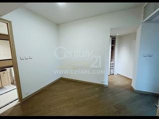 Mid Levels Central - 3, MacDonnell Road 03