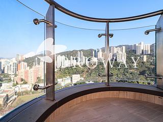 Happy Valley - Beverly Hill 03