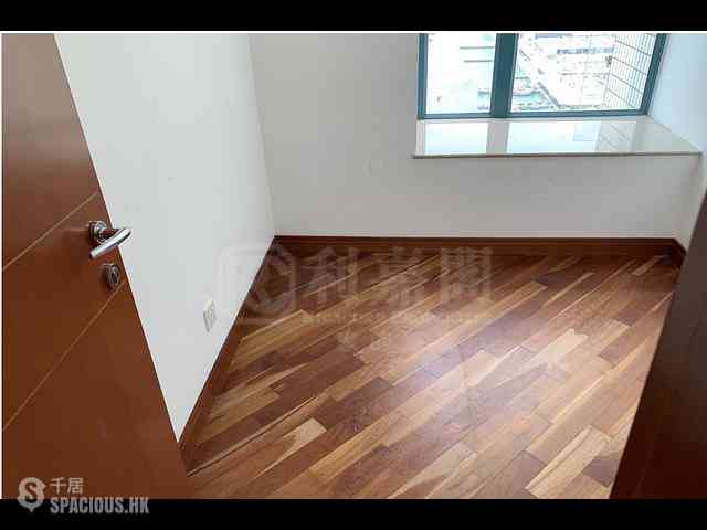 Tai Kok Tsui - The Long Beach Tower 5 06