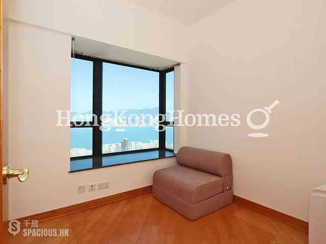 Fortress Hill - Le Sommet 14
