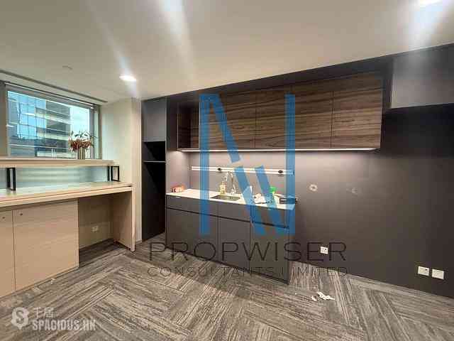 Sheung Wan - 181 Queen's Road Central 13