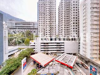 Happy Valley - Le Cachet 06