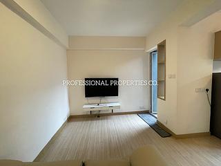 Shek Tong Tsui - Chester Court 02
