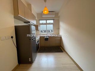 Shek Tong Tsui - Chester Court 04