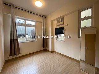 Shek Tong Tsui - Chester Court 06