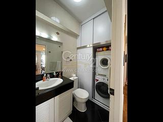 Mid Levels Central - 36-36A, Kennedy Road 13