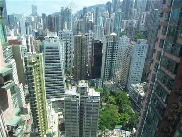 Sheung Wan - Queen's Terrace Block 1 02