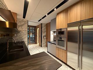 Mid Levels West - The Legacy Phase 2 Tower 1 10