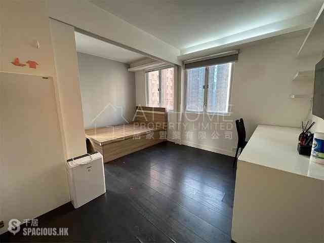 Sheung Wan - Evora Building 06