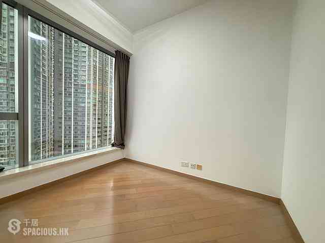 West Kowloon - The Cullinan (Tower 21 Zone 2 Luna Sky) 02