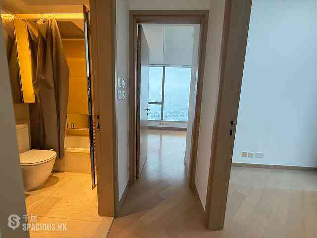 West Kowloon - The Cullinan (Tower 21 Zone 2 Luna Sky) 03