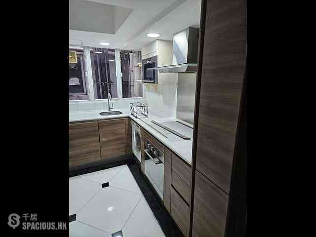 Pok Fu Lam - Villa Cecil Phase 3 02