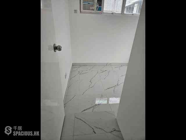Pok Fu Lam - Villa Cecil Phase 3 04