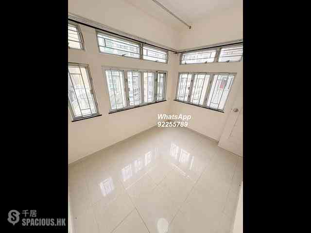 Sheung Wan - Fook Sing Court 06