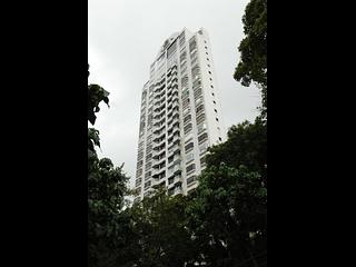 Mid Levels East - Bowen Place 05