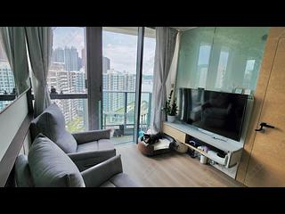 Tseung Kwan O - Twin Peaks Block 2 02