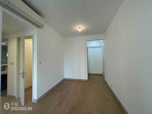 Tseung Kwan O - Monterey Block 5 01