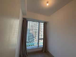 Tseung Kwan O - Monterey Block 5 08