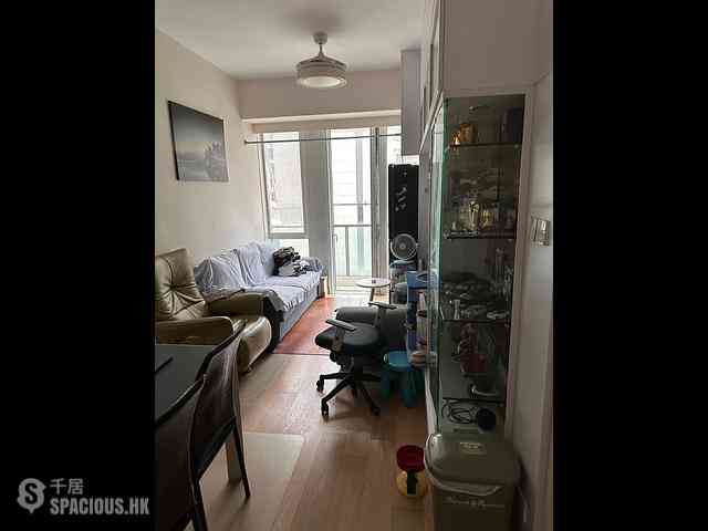 Tseung Kwan O - Monterey Block 9B 01