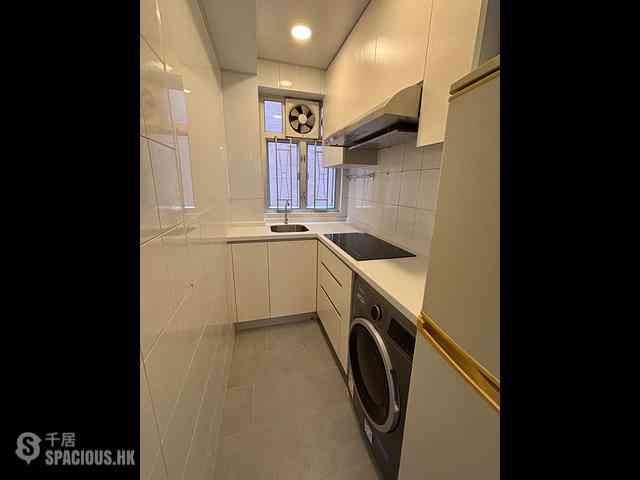 Soho - 14, Shelley Street 11