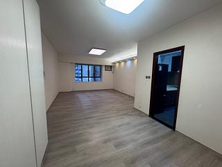 Mid Levels Central - Robinson Heights Block 2 03