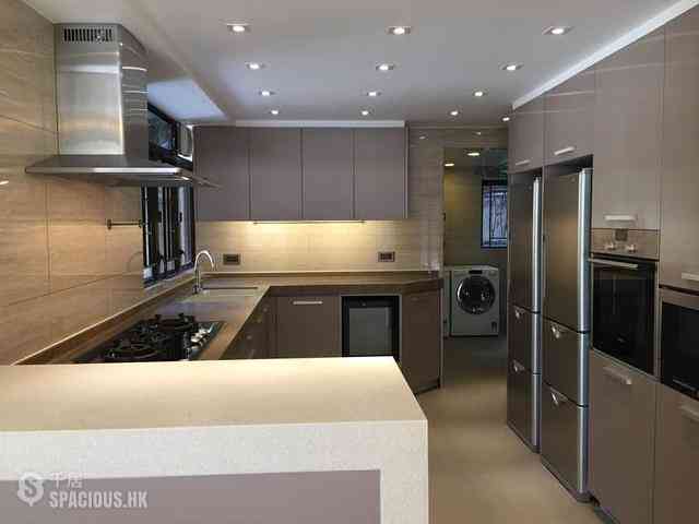Happy Valley - Ventris Place 02