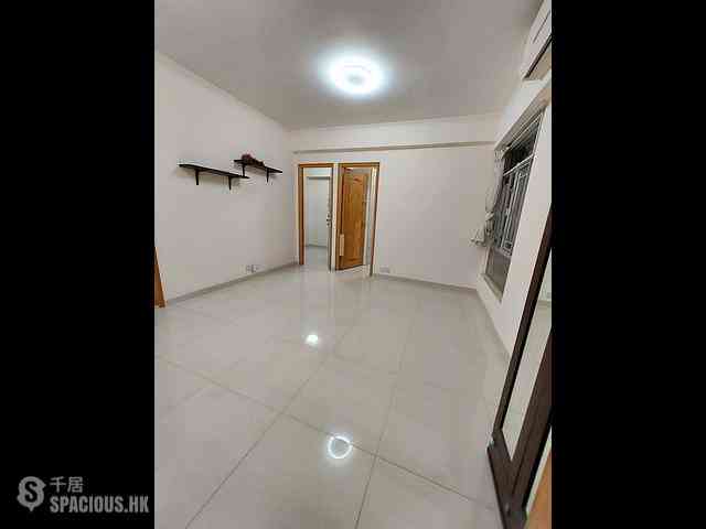 North Point - Yiu Ming Building 02