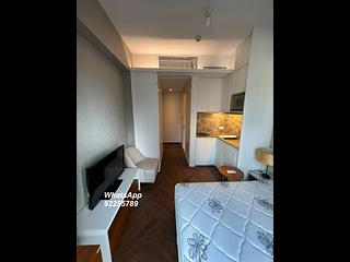 Shek Tong Tsui - One South Lane 02