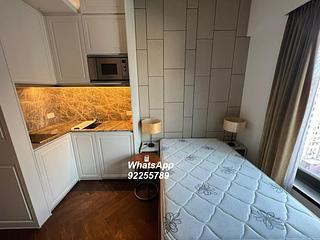 Shek Tong Tsui - One South Lane 04