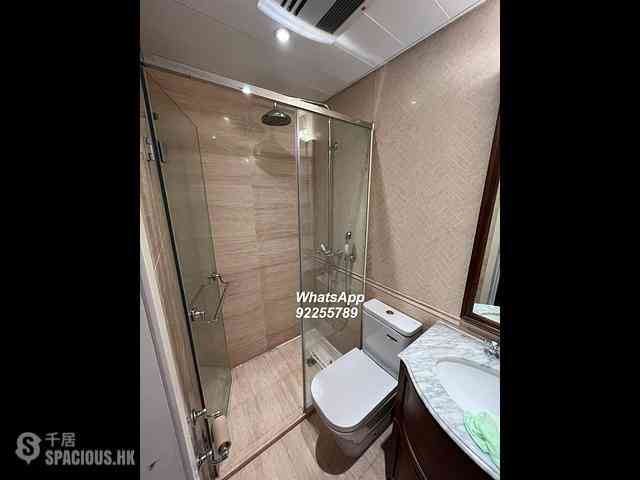 Shek Tong Tsui - One South Lane 07