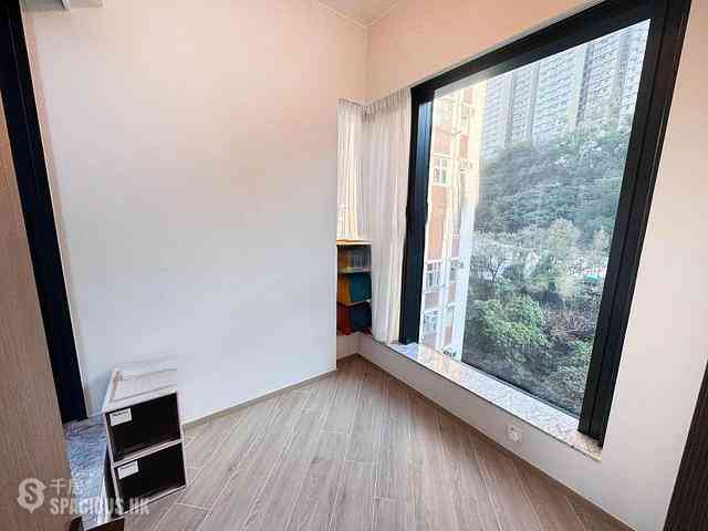 Ap Lei Chau - The Upper South 04