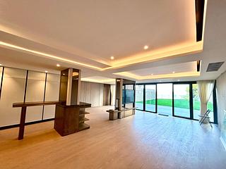 The Peak - Mountain View Block 27, Plantation Road 04